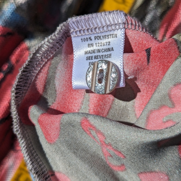 Lindi Tunic size Small - Picture 8 of 8